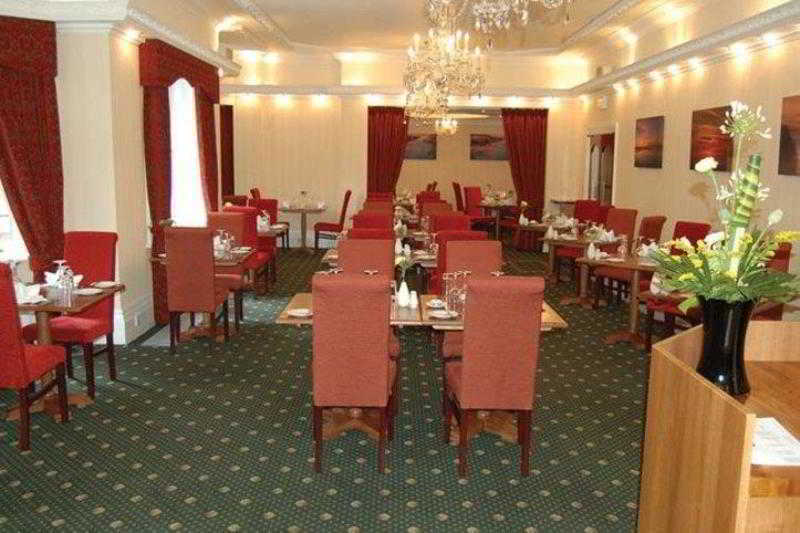 Connaught Отель 4*